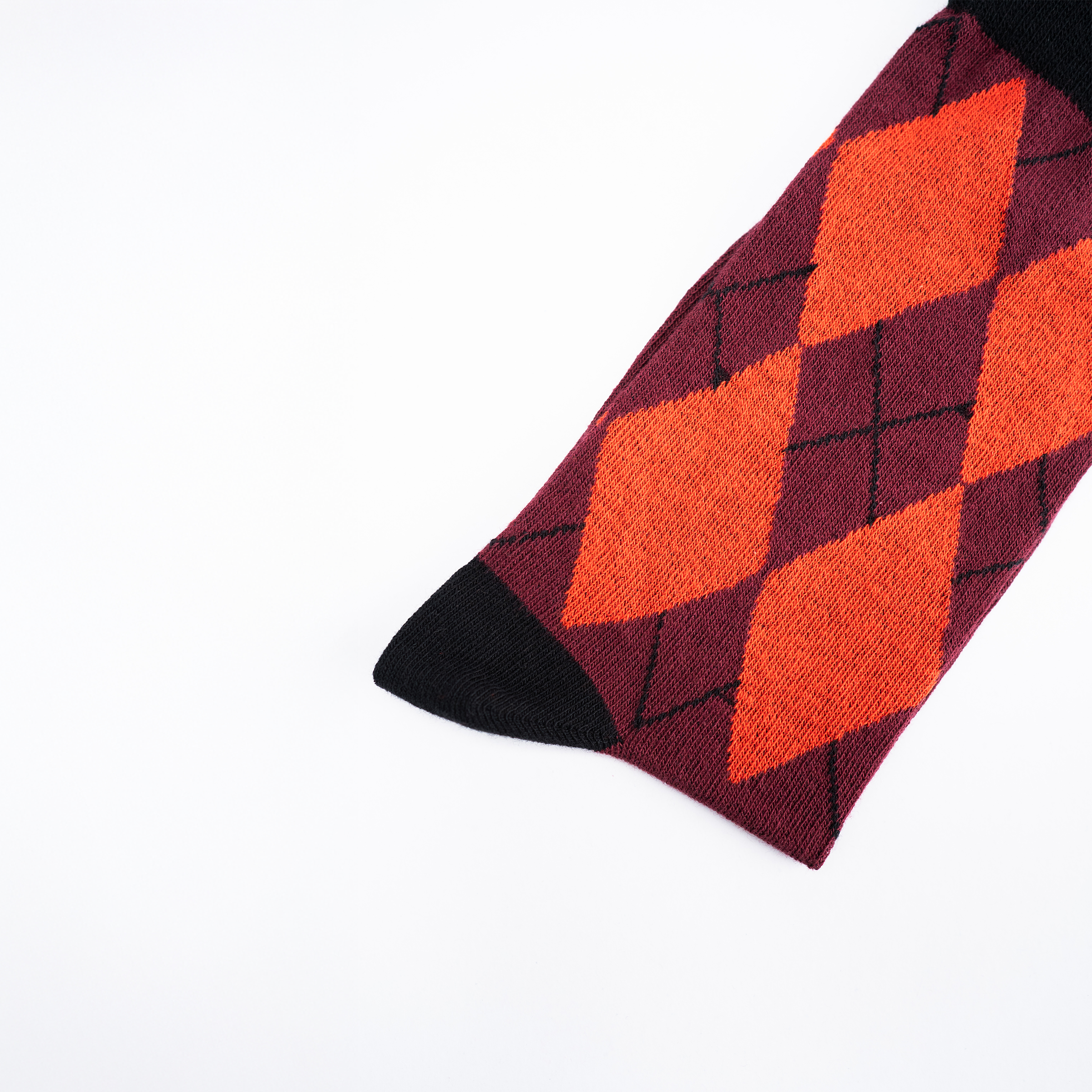 Diamond Tango - Burgundy / Red