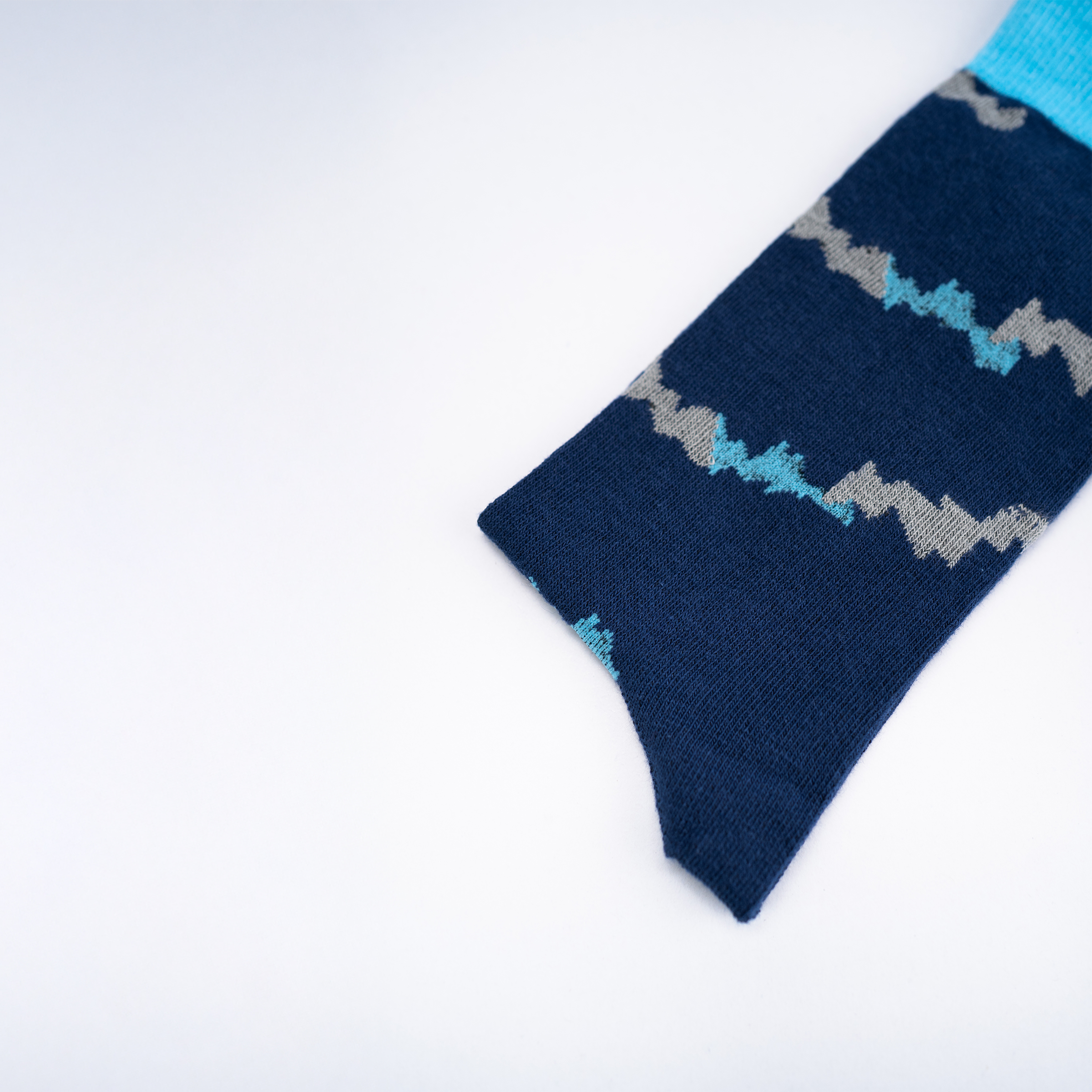 Jagged Art - Navy / Light Ash and Blue
