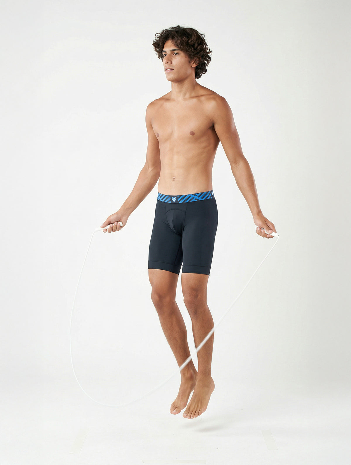 Motion Flex 9" Sports Trunk - Black